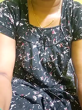 Snapshot of tamil_kanaka chatting on 06-23-26, 04:54 tamil kanaka online show from 06-23-26, 04:54