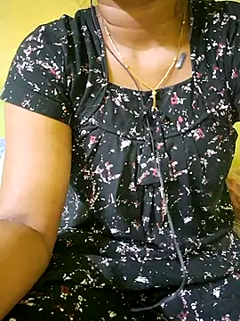 Snapshot of tamil_kanaka chatting on 07-01-26, 03:30 tamil kanaka online show from 07-01-26, 03:30
