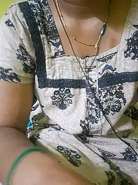 Snapshot of tamil_kanaka chatting on 07-02-26, 03:45 tamil kanaka online show from 07-02-26, 03:45