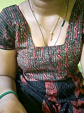 Snapshot of tamil_kanaka chatting on 07-13-26, 08:39 tamil kanaka online show from 07-13-26, 08:39