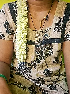 Snapshot of tamil_kanaka chatting on 07-15-26, 05:29 tamil kanaka online show from 07-15-26, 05:29