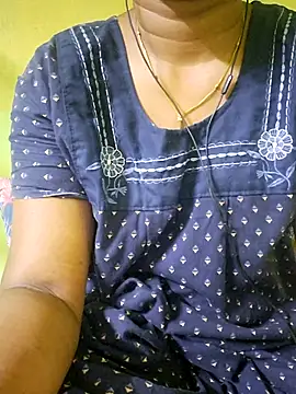 Snapshot of tamil_kanaka chatting on 07-25-26, 04:10 tamil kanaka online show from 07-25-26, 04:10