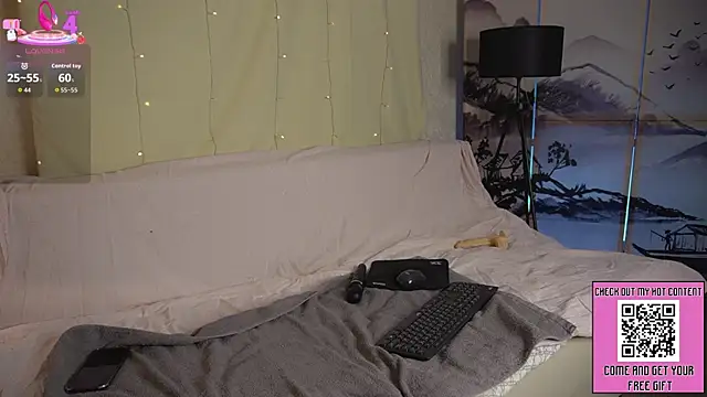 Snapshot of EvaTech chatting on 01-12-26, 02:22 EvaTech online show from 01-12-26, 02:22