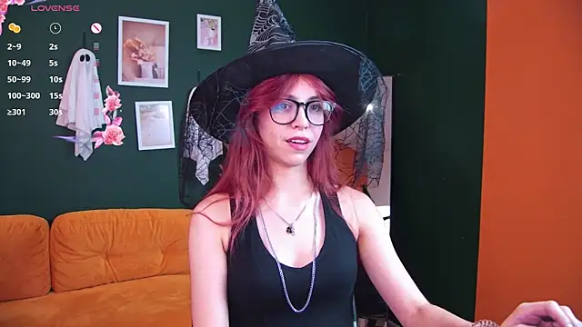 SabrinaCutie online show from 10-14-25, 09:43
