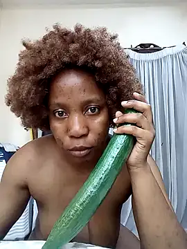 Trishabitch77 online show from 11-14-25, 07:51