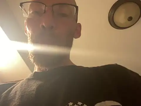 DickTaterish online show from 10-17-25, 05:04