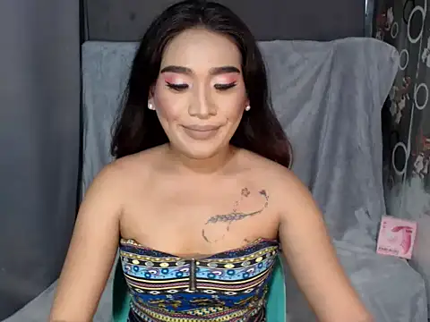Snapshot of IVYcarterXXX chatting on 11-06-25, 05:41 IVYcarterXXX online show from 11-06-25, 05:41