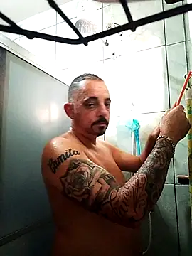 MORENORC79 online show from 04-24-26, 05:48