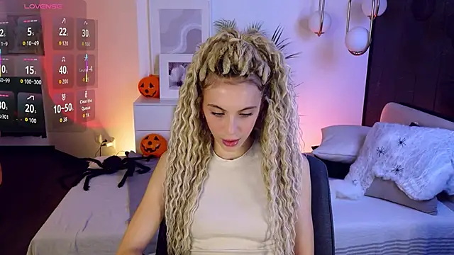 mia silkk online show from 10-31-25, 06:25