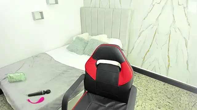 Amira mansour online show from 10-30-25, 07:14