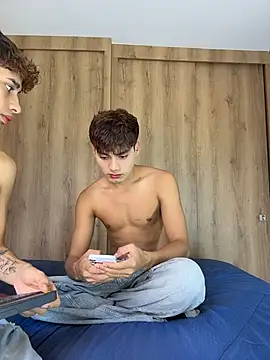 santi Rush online show from 10-25-25, 07:52