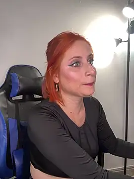 Adeline 1 online show from 10-26-25, 08:59