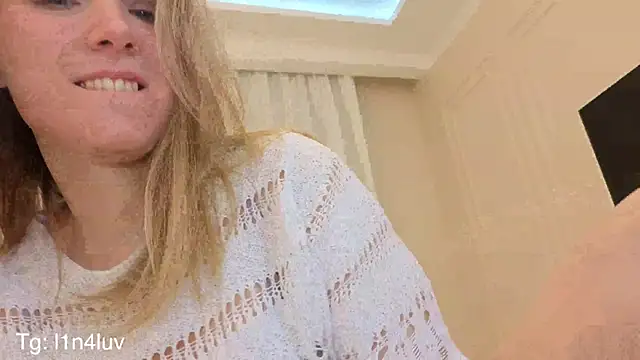 AIicaparkerc online show from 12-13-25, 09:31