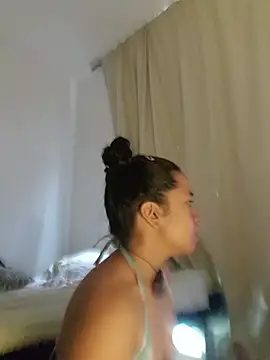 chiarafus0 online show from 11-30-25, 01:04