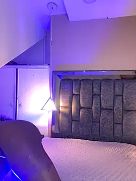 SofiRuiz  online show from 10-25-25, 03:03