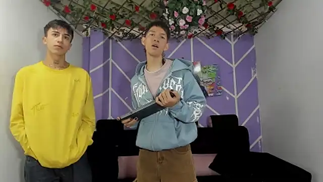 heyy noah11 online show from 02-28-26, 01:45