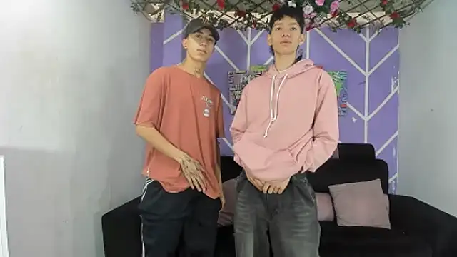 heyy noah11 online show from 03-22-26, 01:36