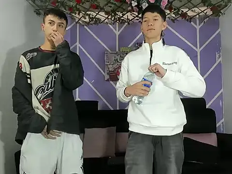 heyy noah11 online show from 03-29-26, 01:22