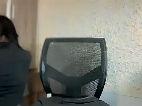 Snapshot of TinyTemptress chatting on 03-02-26, 06:37 TinyTemptress online show from 03-02-26, 06:37