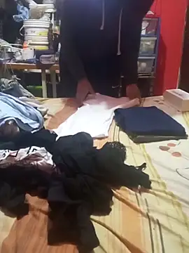 XJordan23 online show from 11-18-25, 03:56