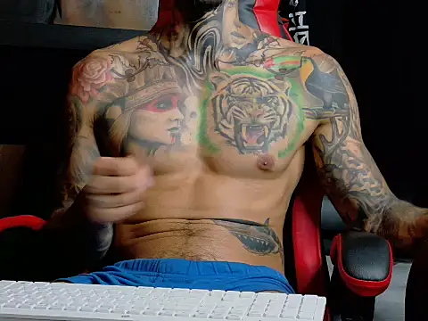 Molotov Explosive online show from 10-25-25, 01:24