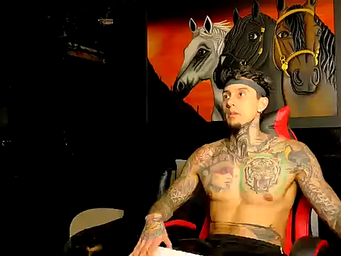 Molotov Explosive online show from 11-14-25, 08:51