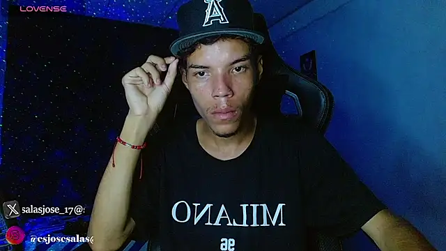 jhojan foxxx  online show from 12-19-25, 05:36