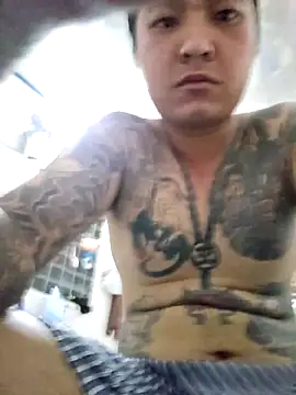 Snapshot of duytan17495 chatting on 11-15-25, 12:34 duytan17495 online show from 11-15-25, 12:34