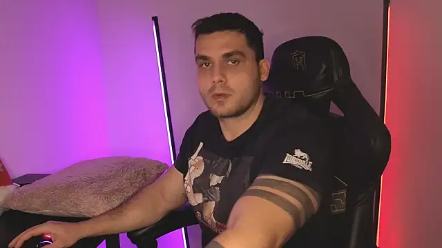 Danielbateson online show from 01-07-26, 01:57