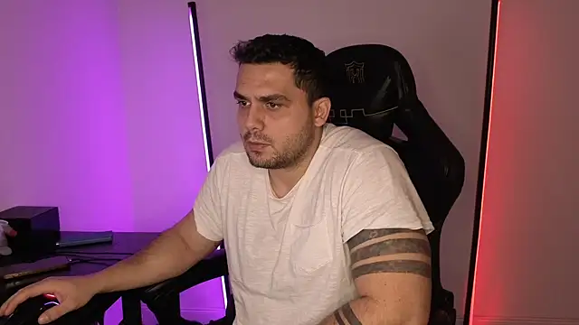 Danielbateson online show from 01-11-26, 01:05