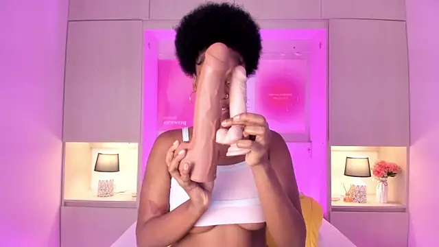 MaraBaker online show from 10-28-25, 12:09