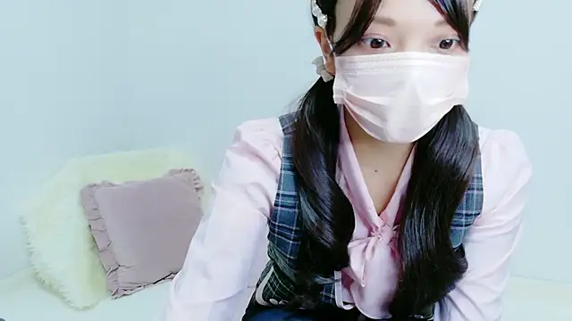 Snapshot of Ichikachan chatting on 06-27-26, 02:16 Ichikachan online show from 06-27-26, 02:16