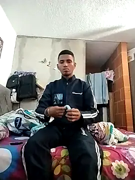 Snapshot of SlingingAsteroid chatting on 01-06-26, 01:26 SlingingAsteroid online show from 01-06-26, 01:26