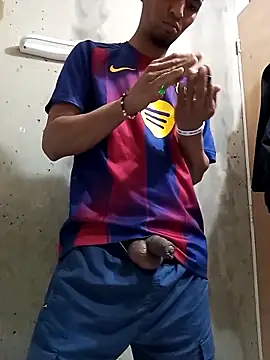 Snapshot of SlingingAsteroid chatting on 03-20-26, 06:40 SlingingAsteroid online show from 03-20-26, 06:40