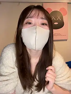 Snapshot of yura_ra_ra chatting on 11-15-25, 05:16 yura ra ra online show from 11-15-25, 05:16