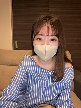 Snapshot of yura_ra_ra chatting on 12-01-25, 11:26 yura ra ra online show from 12-01-25, 11:26