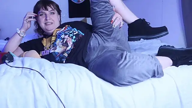 BellaBlueBBW online show from 02-10-25, 11:36