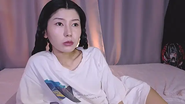Snapshot of sunarinsun chatting on 06-14-26, 09:39 sunarinsun online show from 06-14-26, 09:39