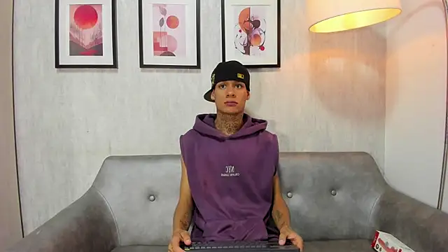 GaelCarter online show from 12-17-25, 03:56