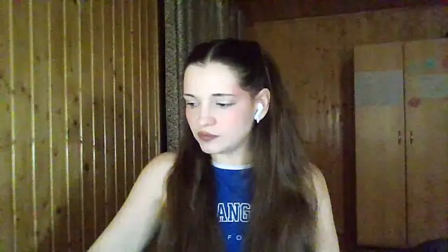 AmeliieLaFleur online show from 02-04-26, 07:42