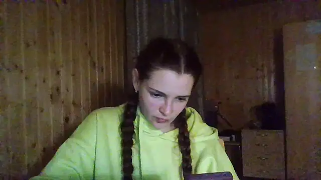 Snapshot of AmeliieLaFleur chatting on 05-09-26, 06:57 AmeliieLaFleur online show from 05-09-26, 06:57