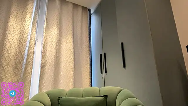 AlessiaChen online show from 10-23-25, 08:02