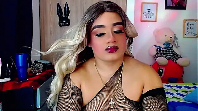 Sofiabigcock22 online show from 11-25-25, 11:32