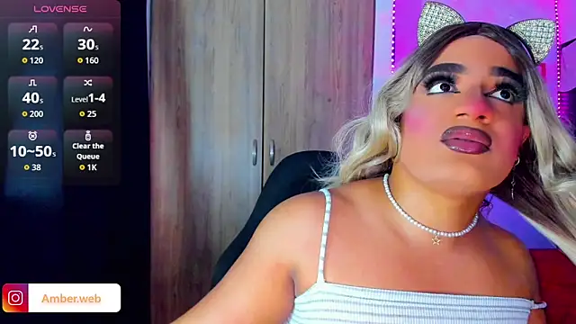 Sofiabigcock22 online show from 03-03-26, 06:14