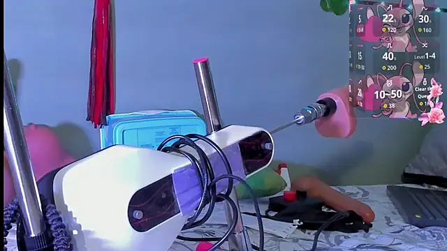 Sharlott smith online show from 11-23-25, 06:52