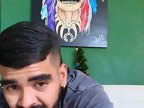 Snapshot of black_kameron_ chatting on 11-26-25, 08:32 black kameron online show from 11-26-25, 08:32