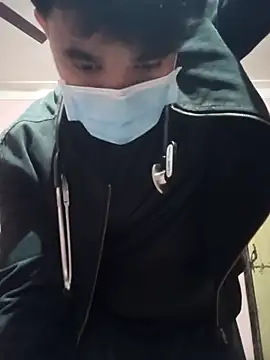 Snapshot of Love_prem78 chatting on 12-15-25, 04:22 Love prem78 online show from 12-15-25, 04:22