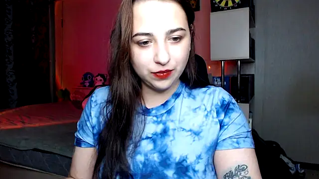 OliviaHeart online show from 10-13-25, 03:01