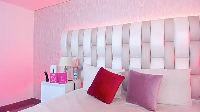 Ari lynn  online show from 04-03-26, 03:15