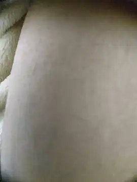 renatinhosilva68 online show from 10-15-25, 08:47